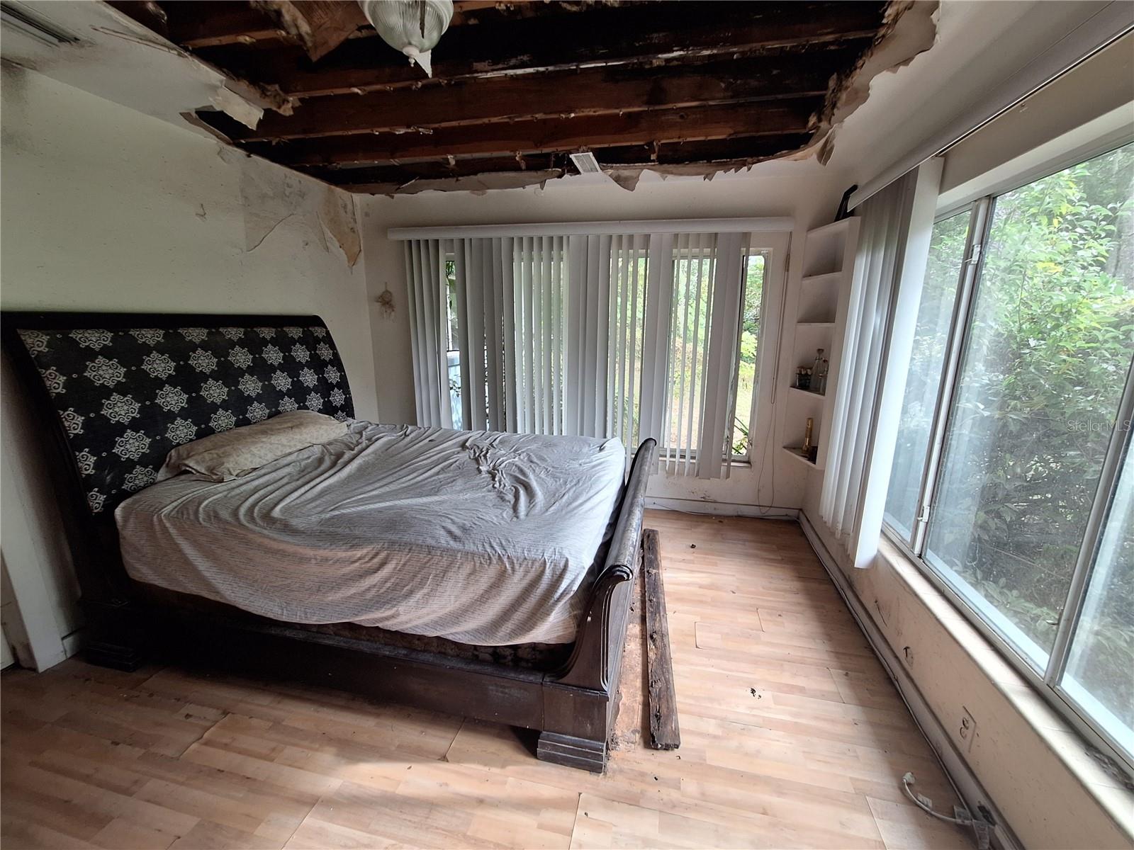 Image 21 of 69 For 5506 Carlton Road