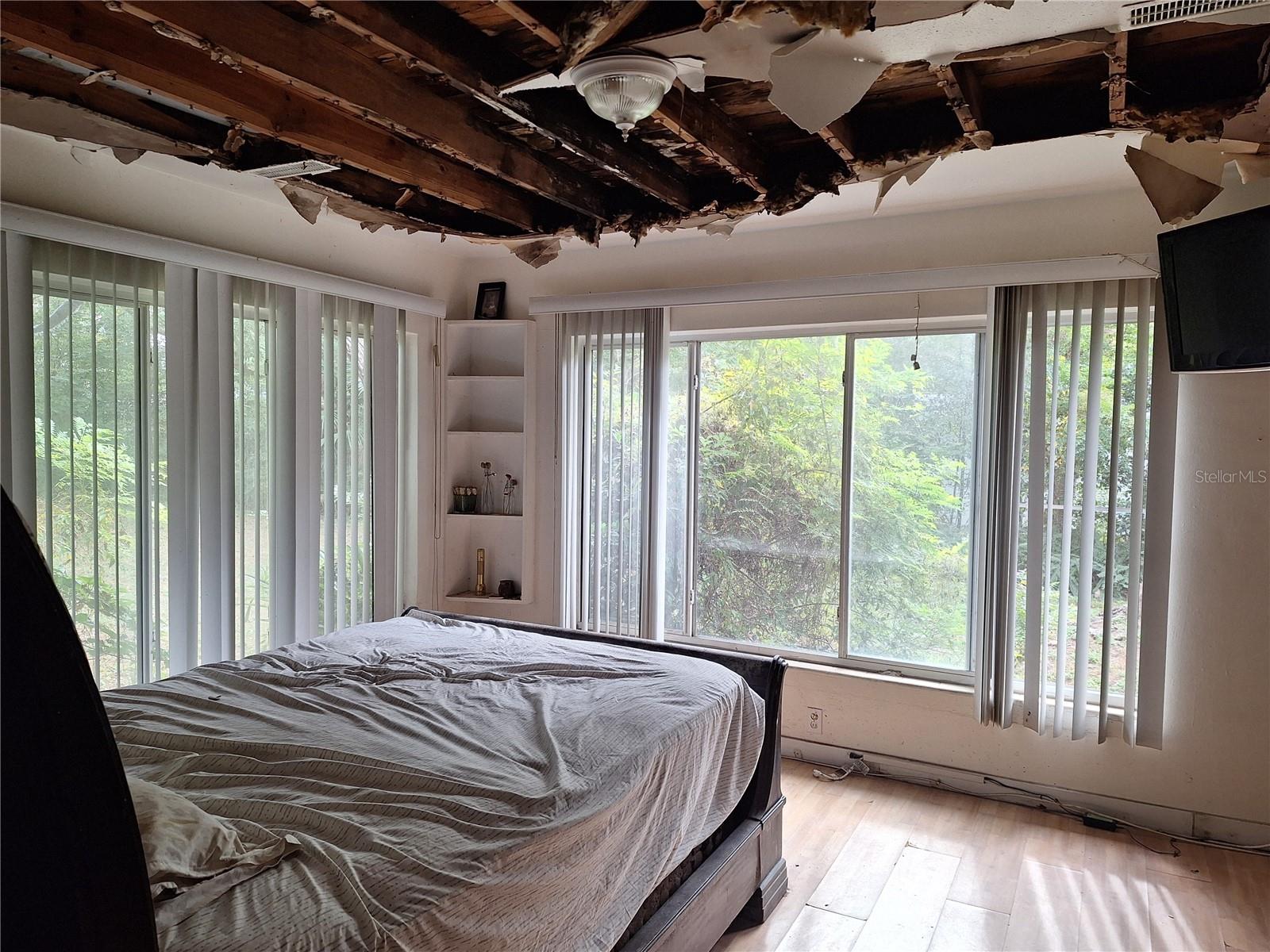 Image 23 of 69 For 5506 Carlton Road