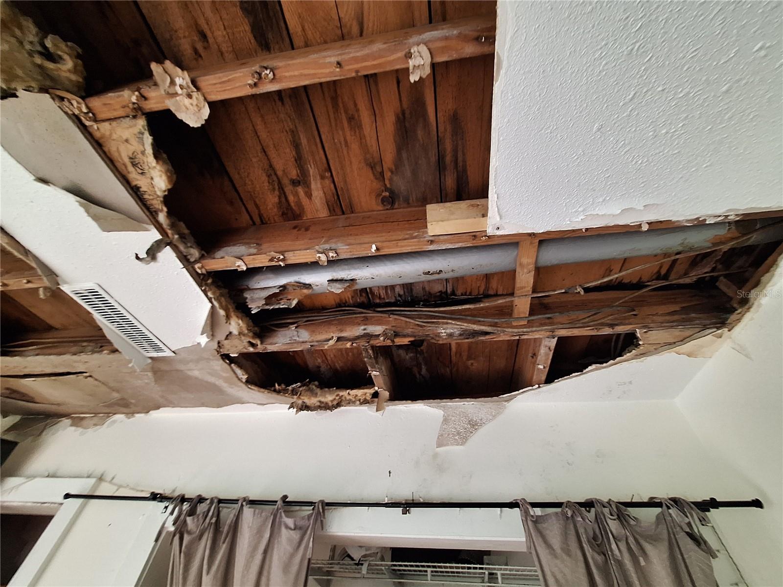 Image 24 of 69 For 5506 Carlton Road