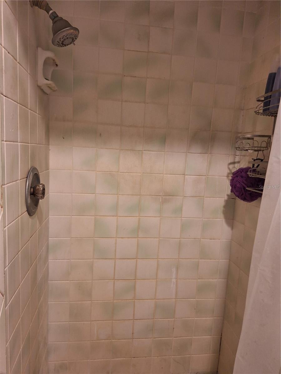 Image 41 of 69 For 5506 Carlton Road