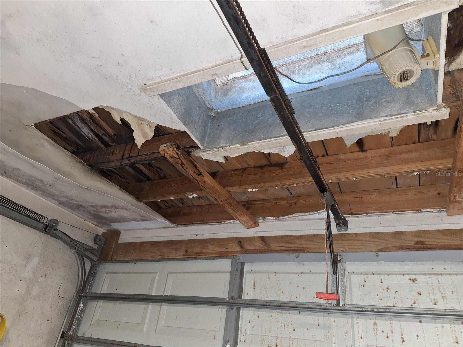 Image 46 of 69 For 5506 Carlton Road