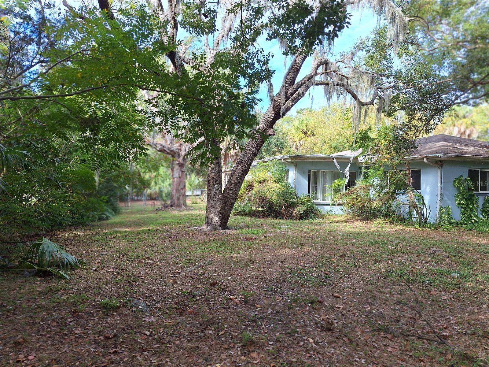 Image 54 of 69 For 5506 Carlton Road