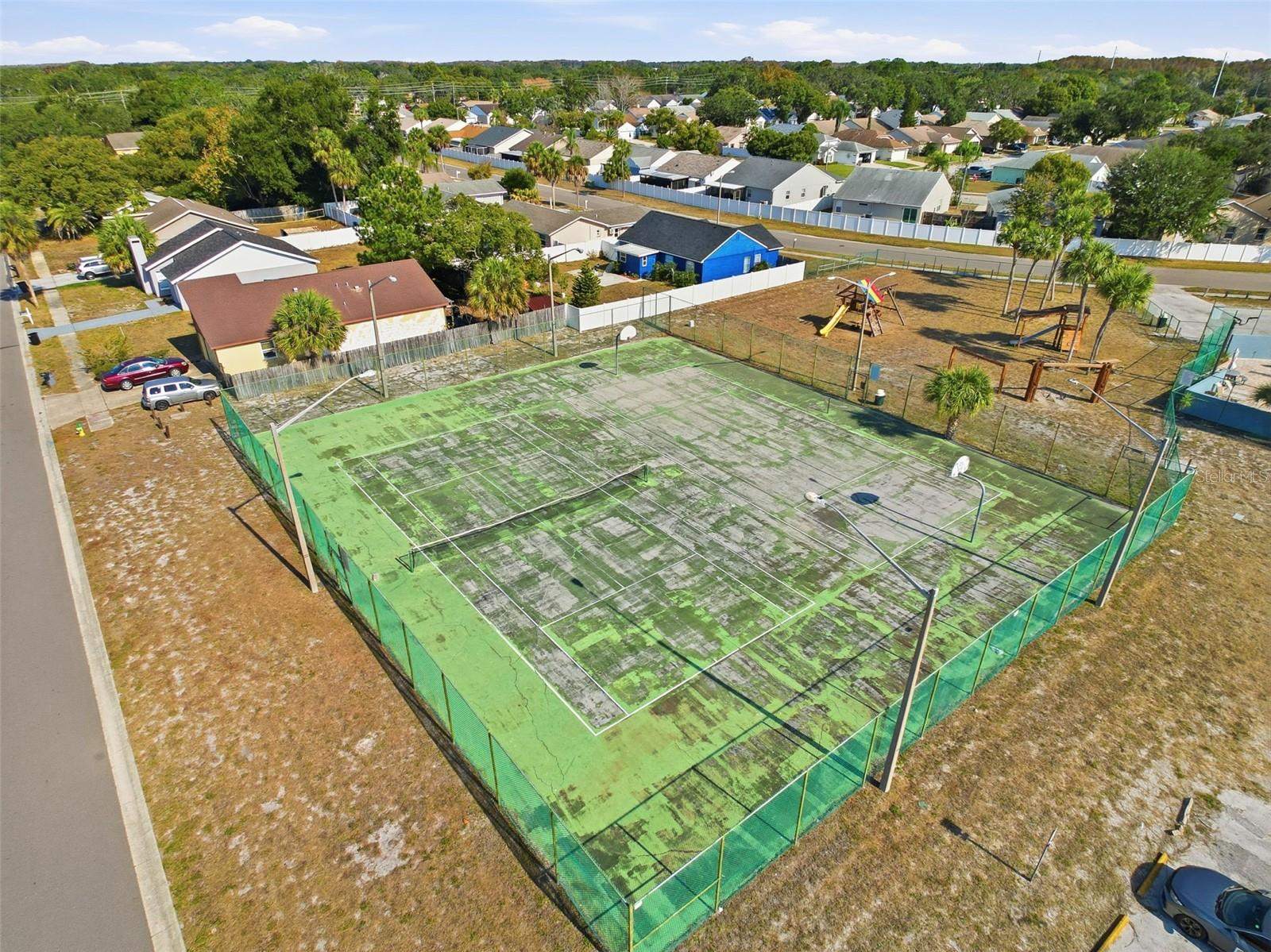 Image 35 of 41 For 10330 White Cedar St