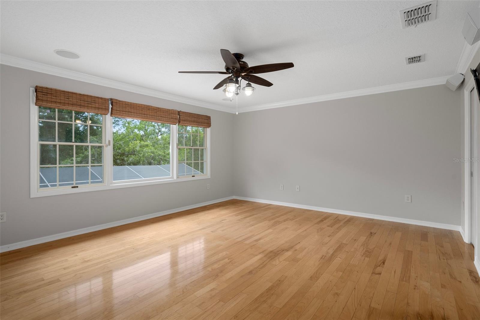 Image 59 of 100 For 7268 Crystal Spring Run