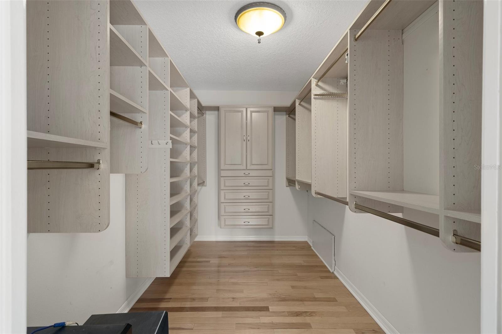 Image 68 of 100 For 7268 Crystal Spring Run