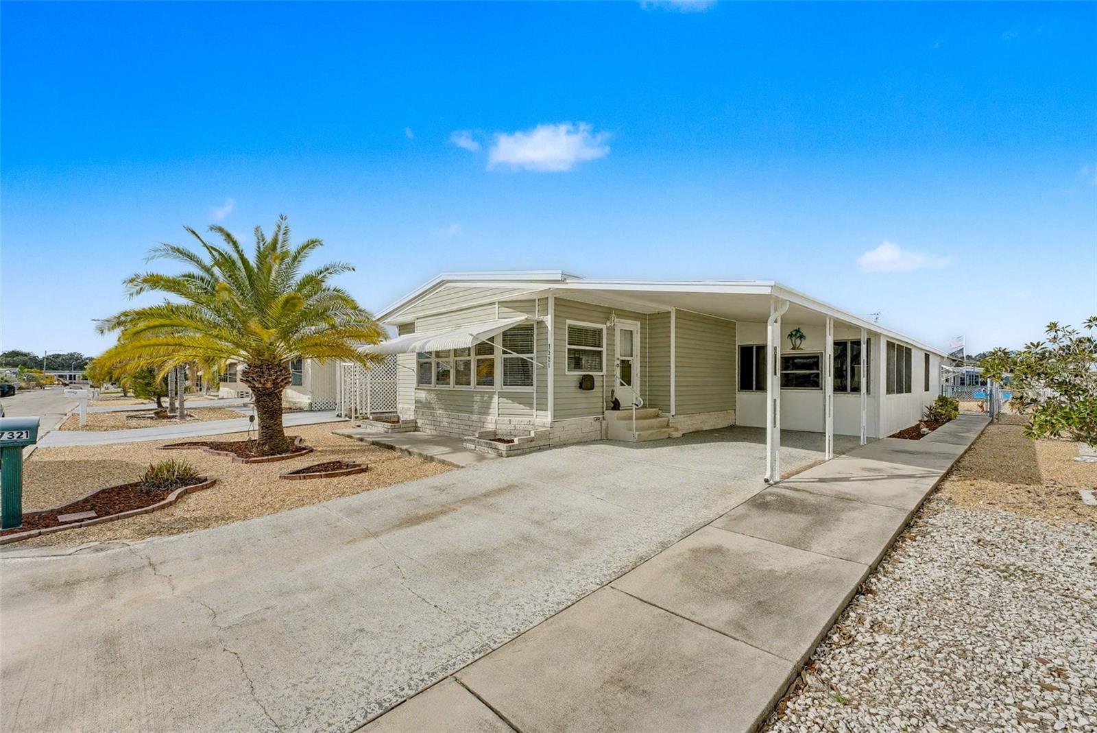 Image 5 of 61 For 7321 Grand Pine Drive