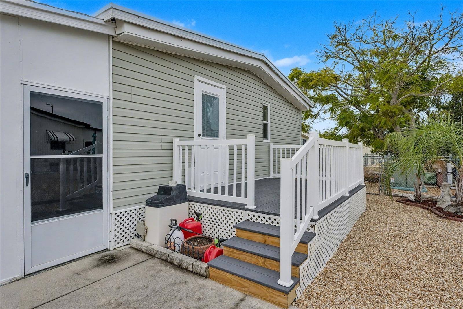 Image 52 of 61 For 7321 Grand Pine Drive