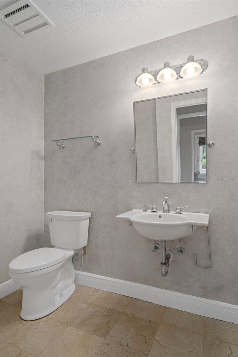 Image 44 of 100 For 7268 & 0 Crystal Spring Run