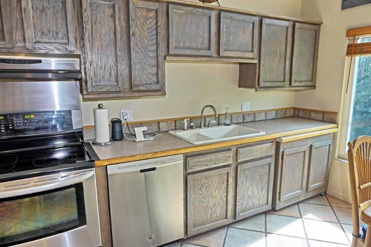 Image 14 of 35 For 1859 Mazo Manor U6