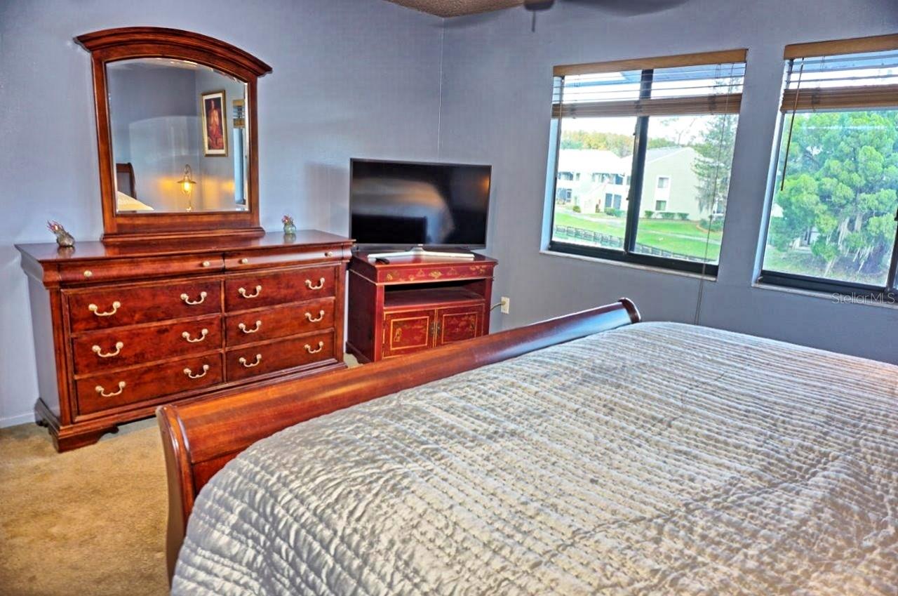 Image 22 of 35 For 1859 Mazo Manor U6