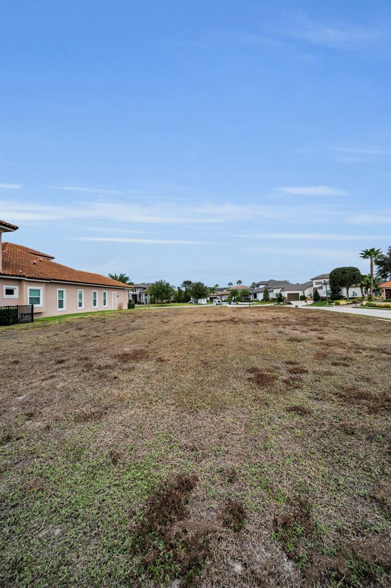 Image 16 of 46 For 10610 Sabella Drive