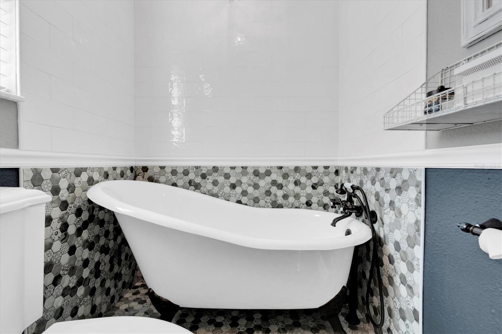 Image 23 of 35 For 1170 Falcon Ridge Lane