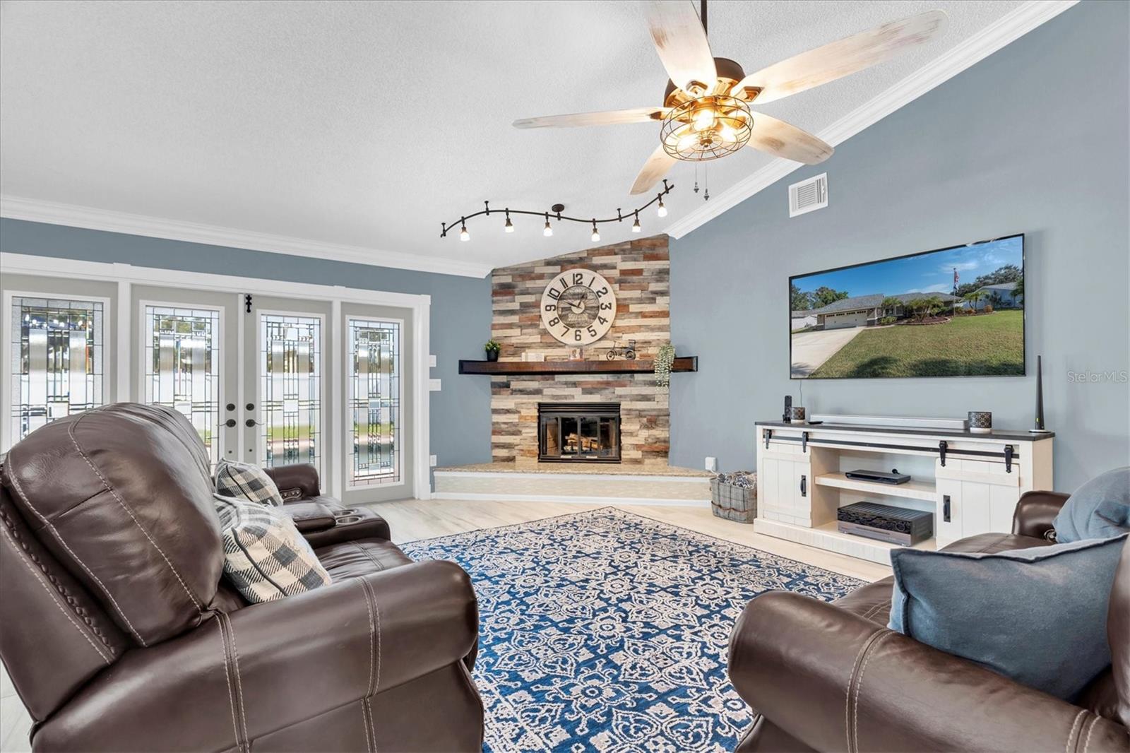 Image 6 of 35 For 1170 Falcon Ridge Lane