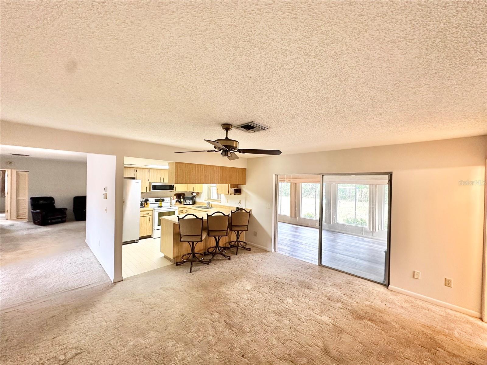 Image 14 of 50 For 7414 Acorn Circle