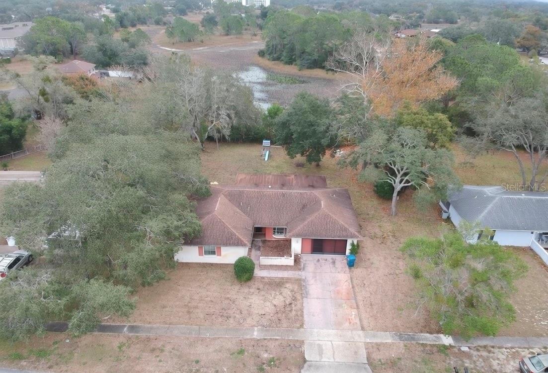 Image 3 of 50 For 7414 Acorn Circle