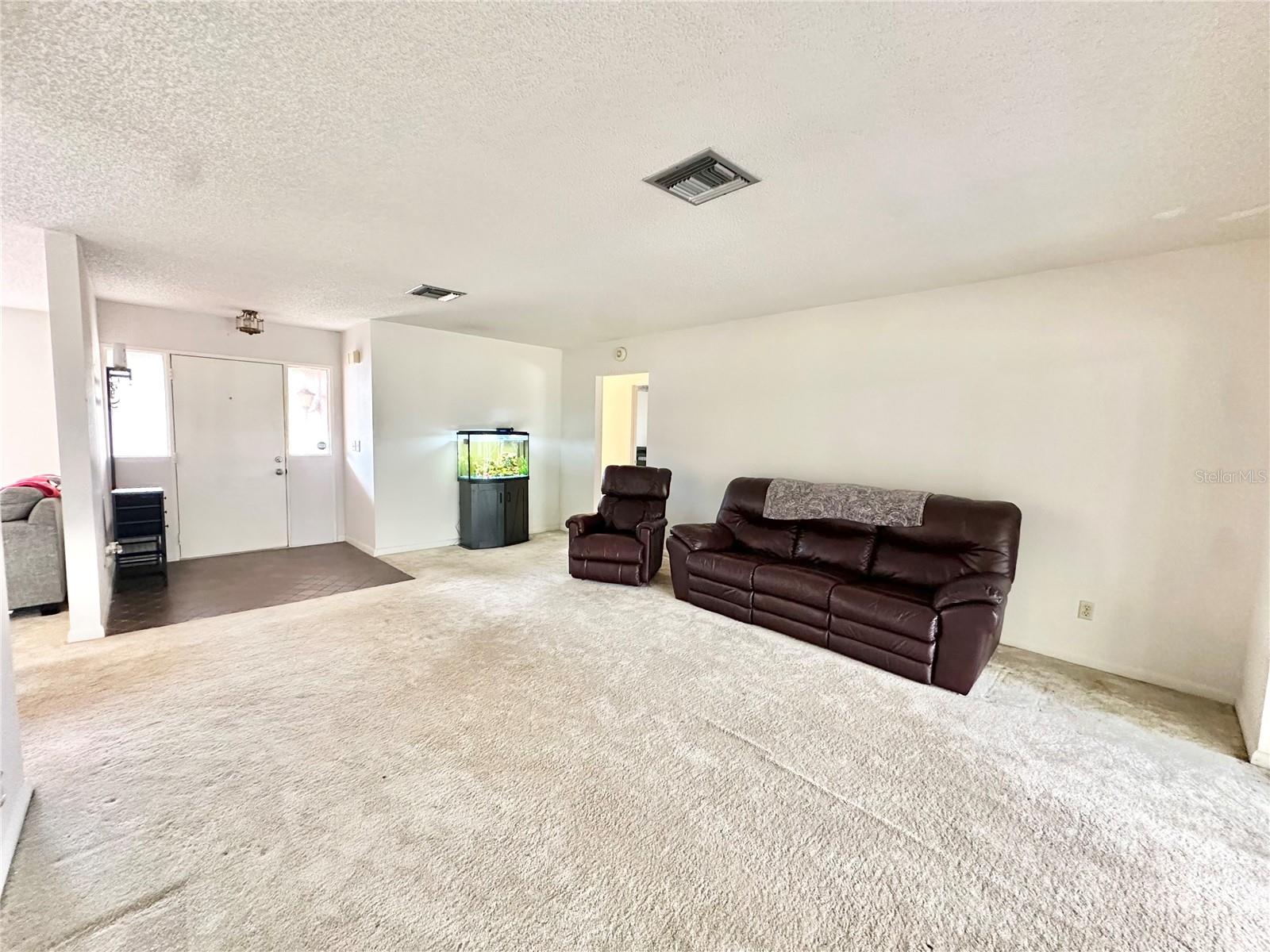 Image 8 of 50 For 7414 Acorn Circle