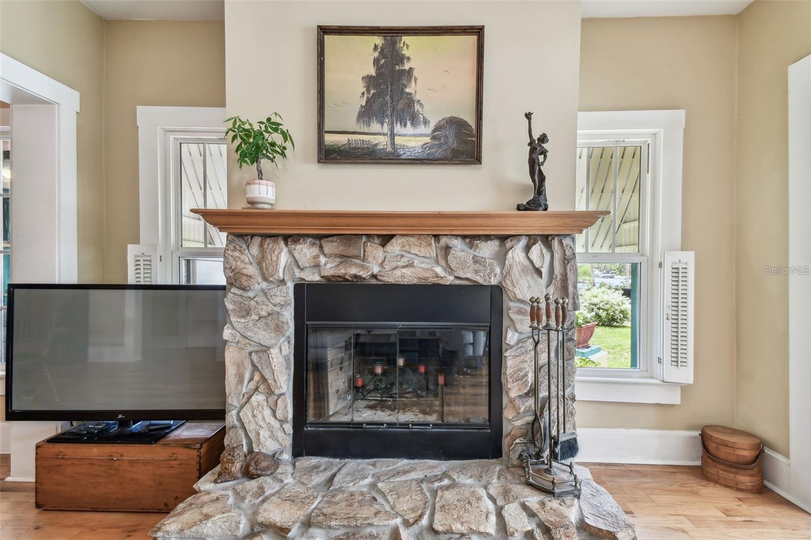 Image 24 of 54 For 7342 Grand Boulevard