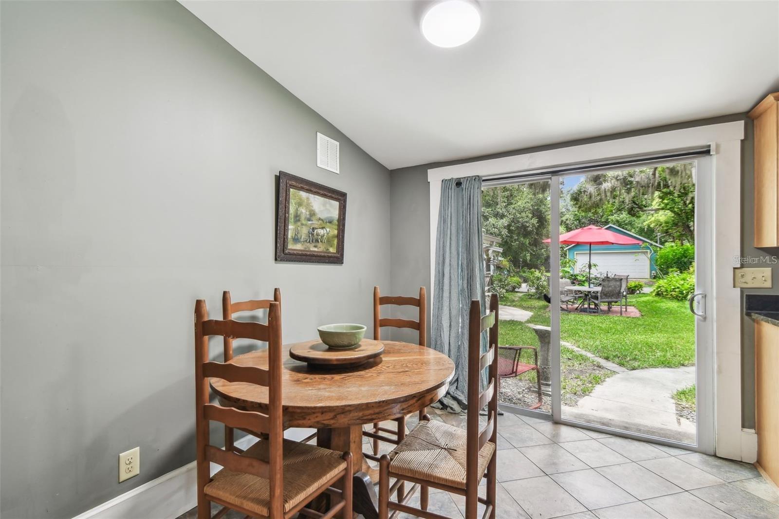 Image 28 of 54 For 7342 Grand Boulevard