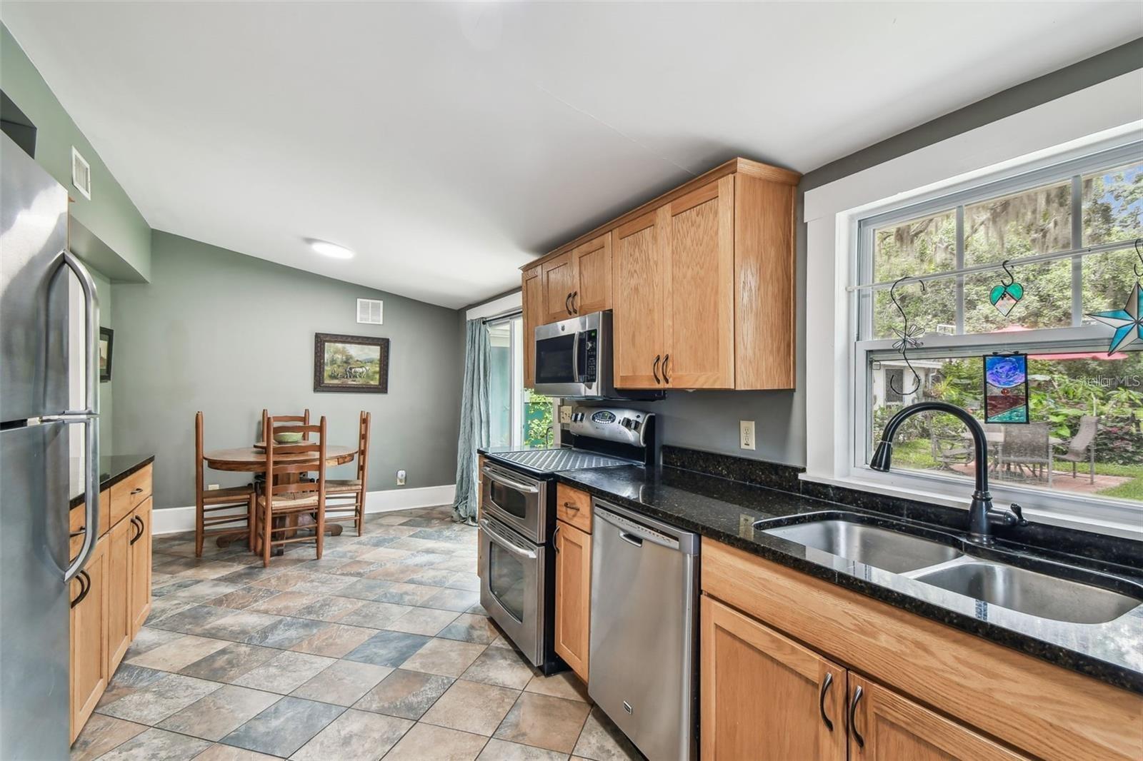 Image 31 of 54 For 7342 Grand Boulevard