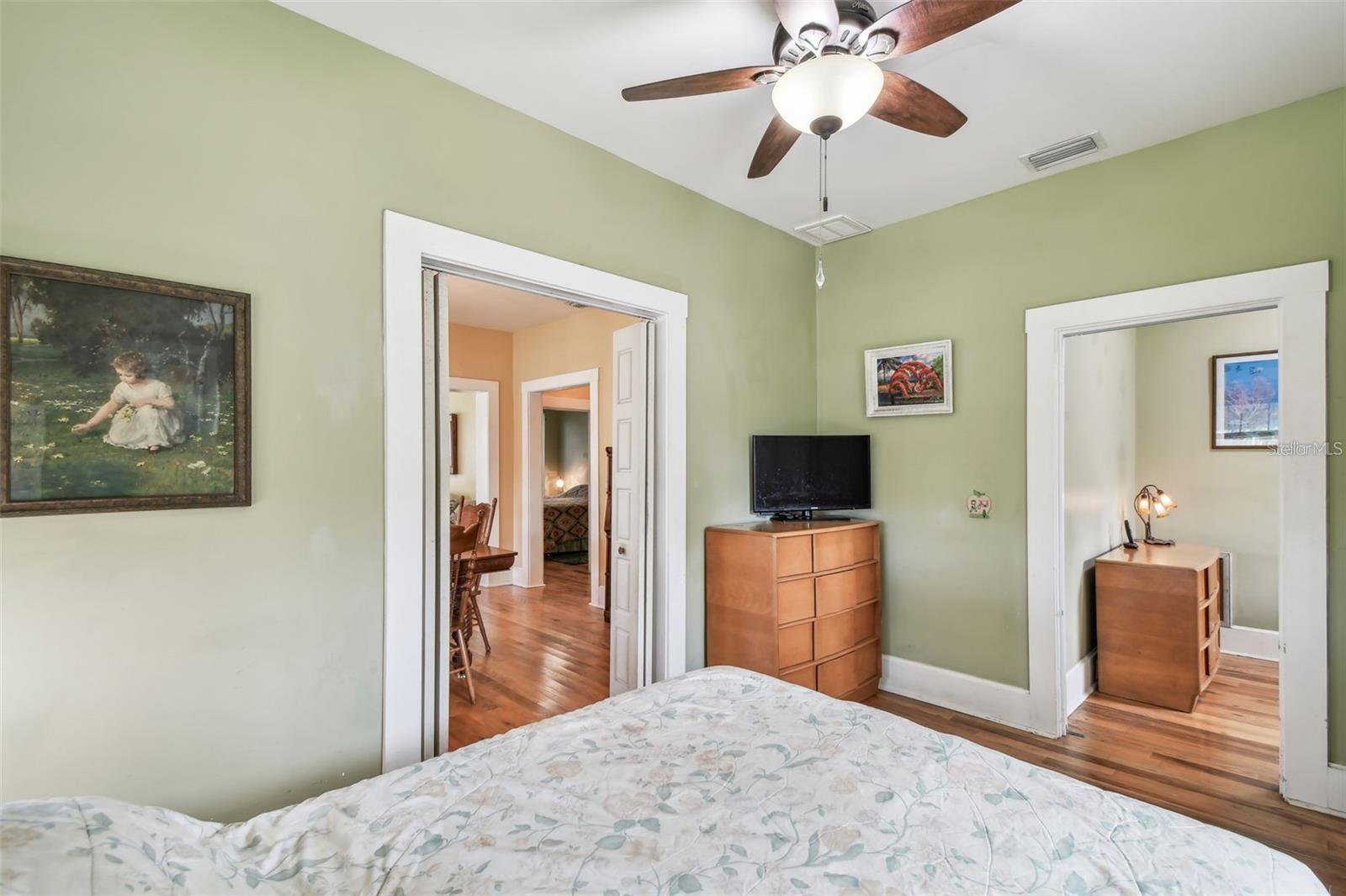 Image 40 of 54 For 7342 Grand Boulevard