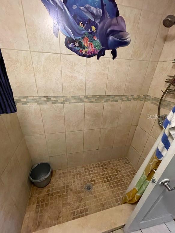 Image 12 of 27 For 8510 Willow Avenue