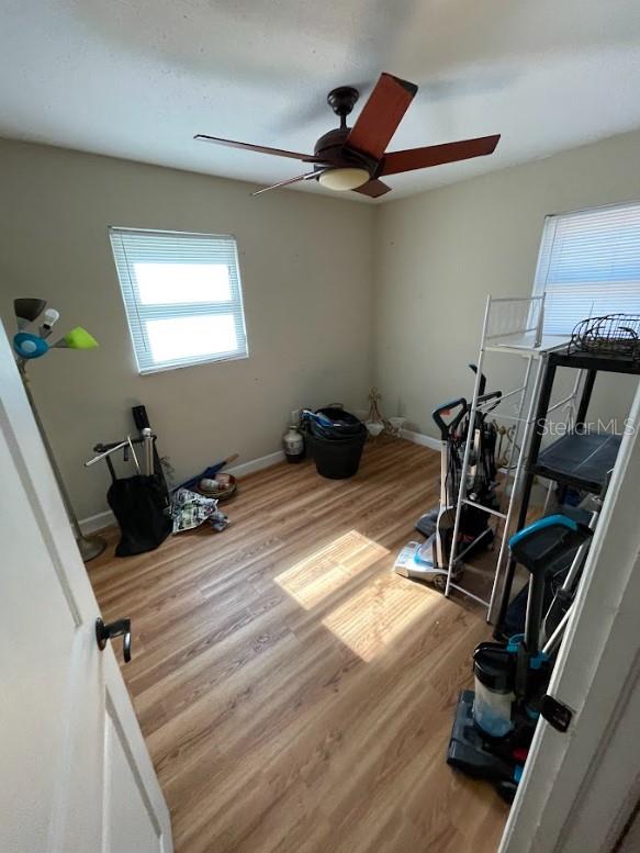 Image 17 of 27 For 8510 Willow Avenue