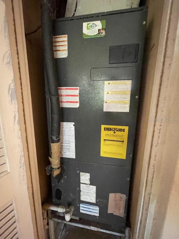 Image 23 of 27 For 8510 Willow Avenue