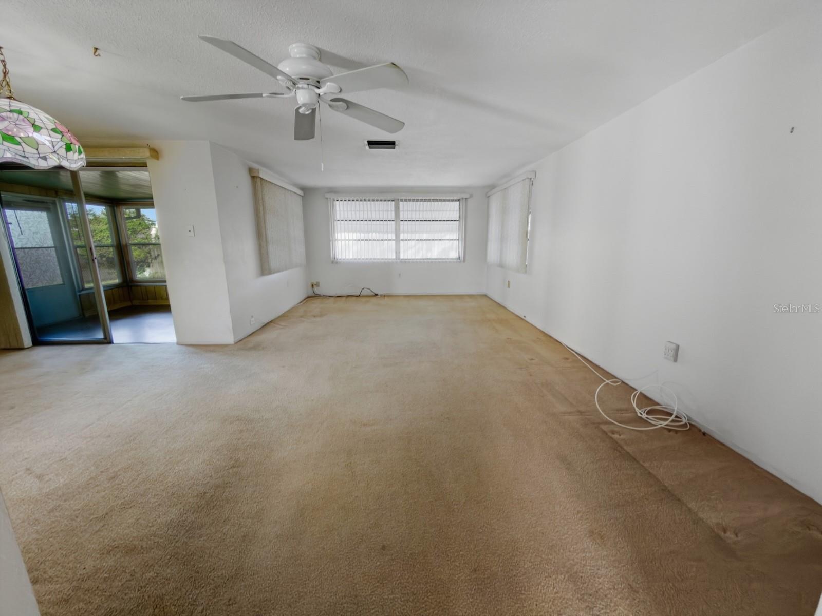 Image 17 of 40 For 7903 Valmy Lane