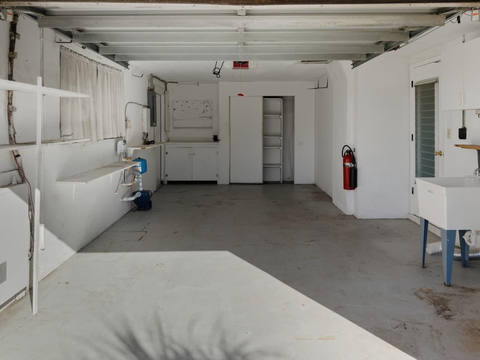 Image 38 of 40 For 7903 Valmy Lane