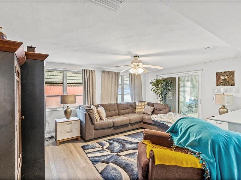 Image 10 of 32 For 3720 Warbler Drive