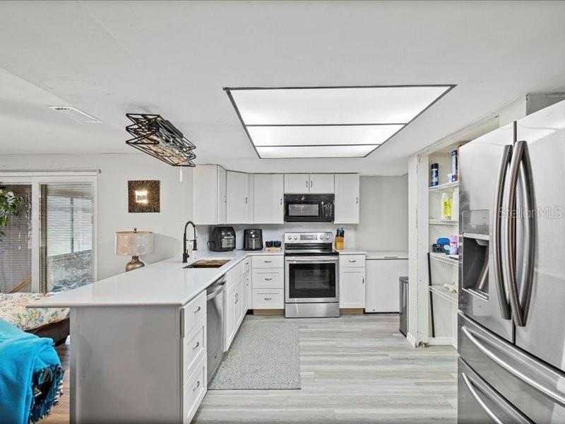 Image 15 of 32 For 3720 Warbler Drive