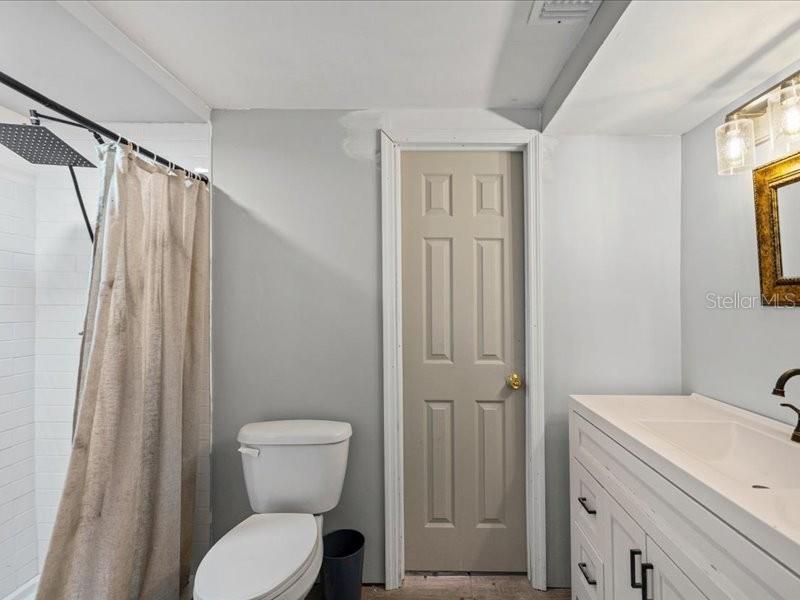 Image 21 of 32 For 3720 Warbler Drive