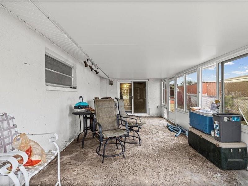 Image 25 of 32 For 3720 Warbler Drive