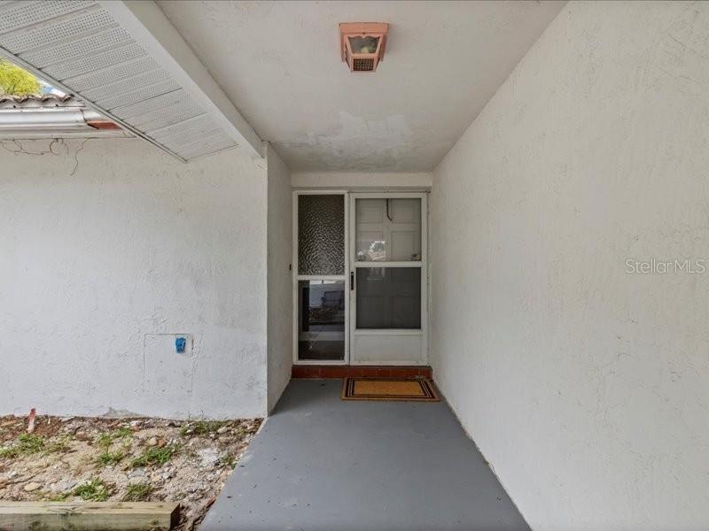 Image 6 of 32 For 3720 Warbler Drive