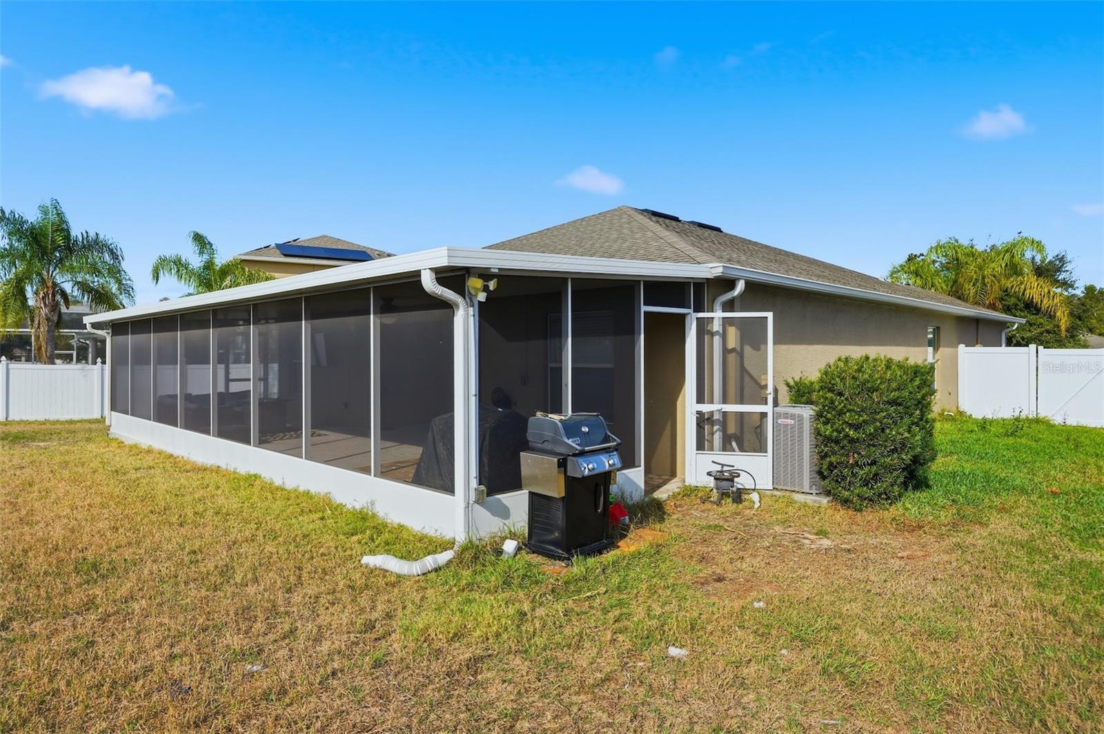 Image 29 of 34 For 10118 Penwood Way