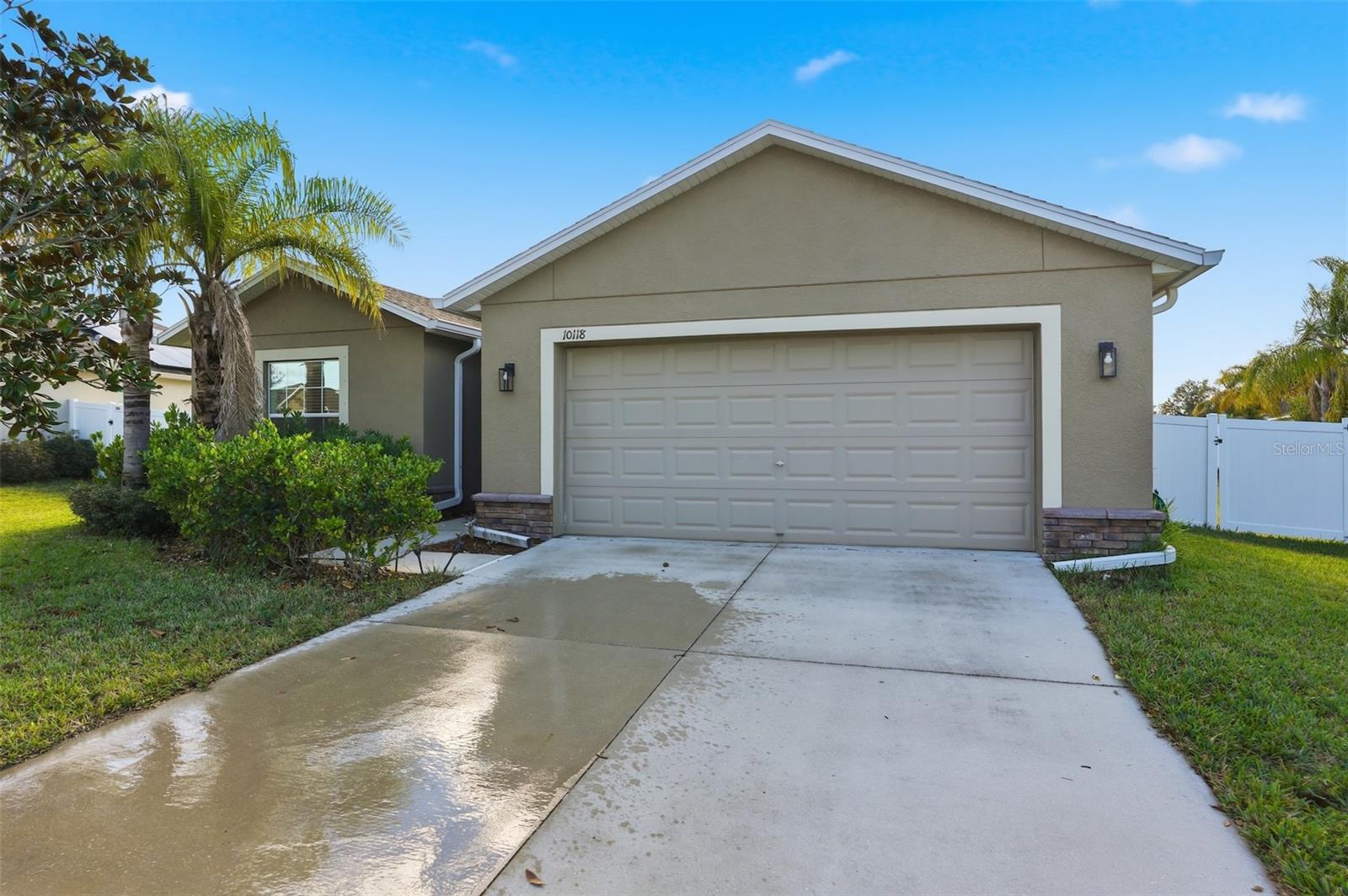 Image 33 of 34 For 10118 Penwood Way