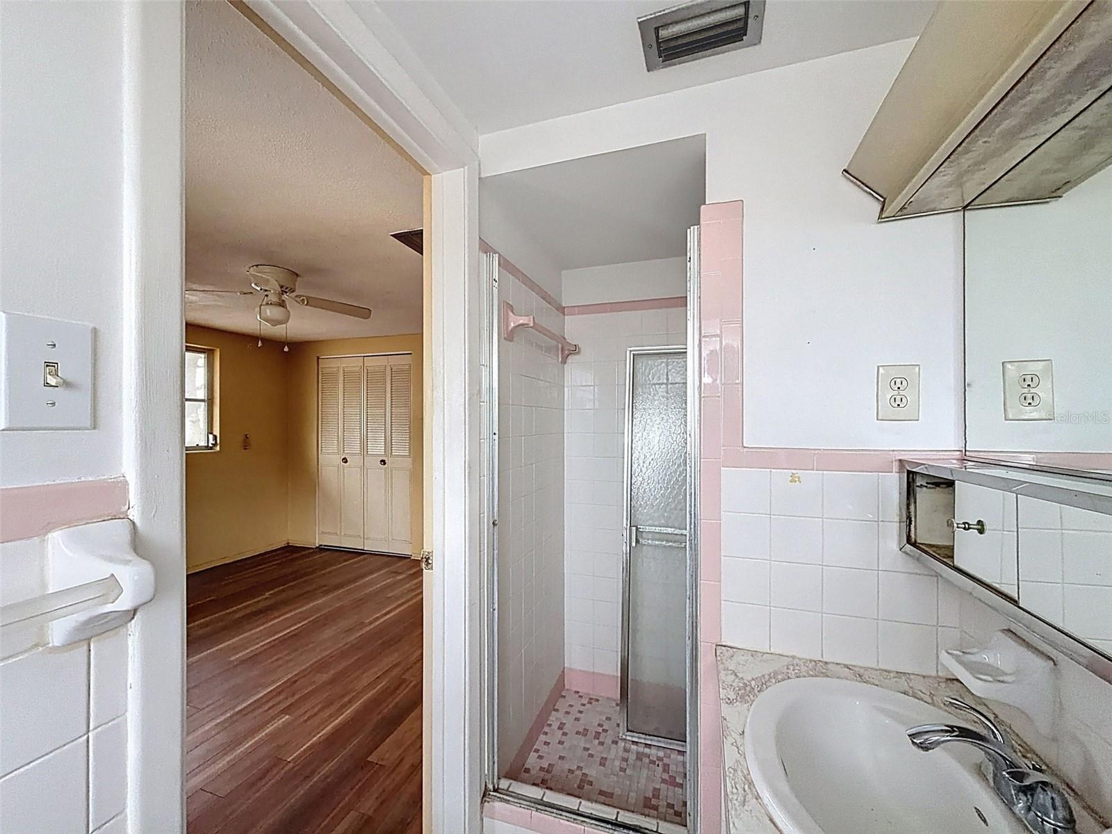 Image 17 of 26 For 7931 Lotus Drive