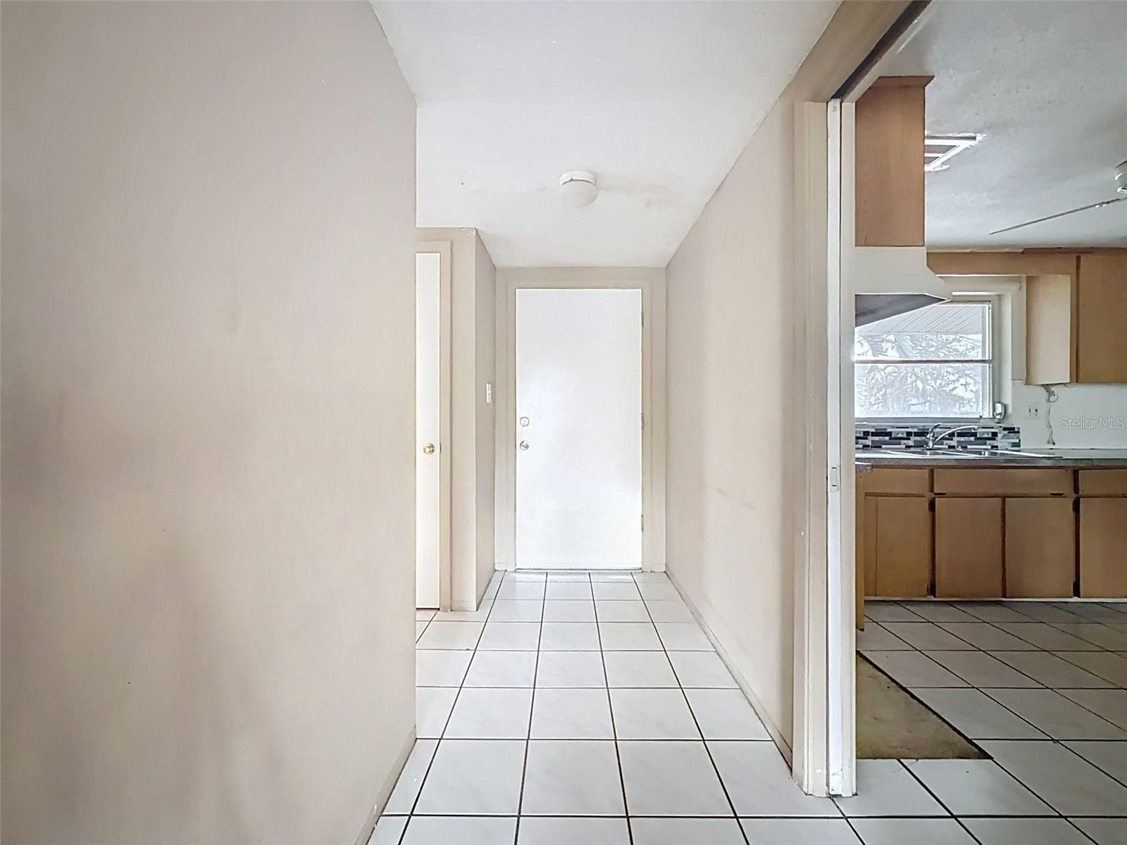 Image 5 of 26 For 7931 Lotus Drive