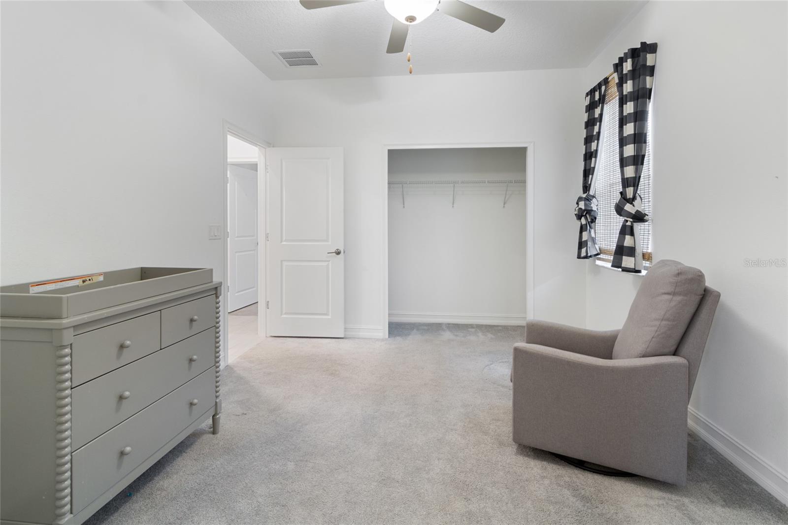 Image 29 of 54 For 19432 Forest Garden Court