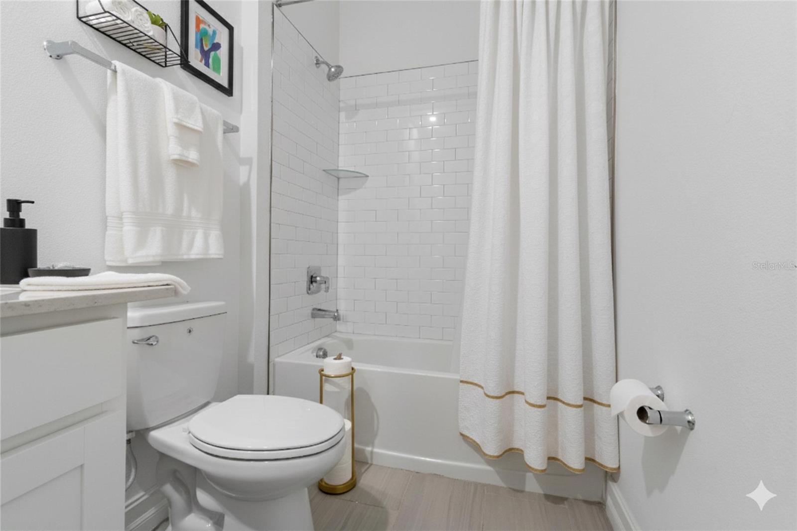 Image 30 of 54 For 19432 Forest Garden Court