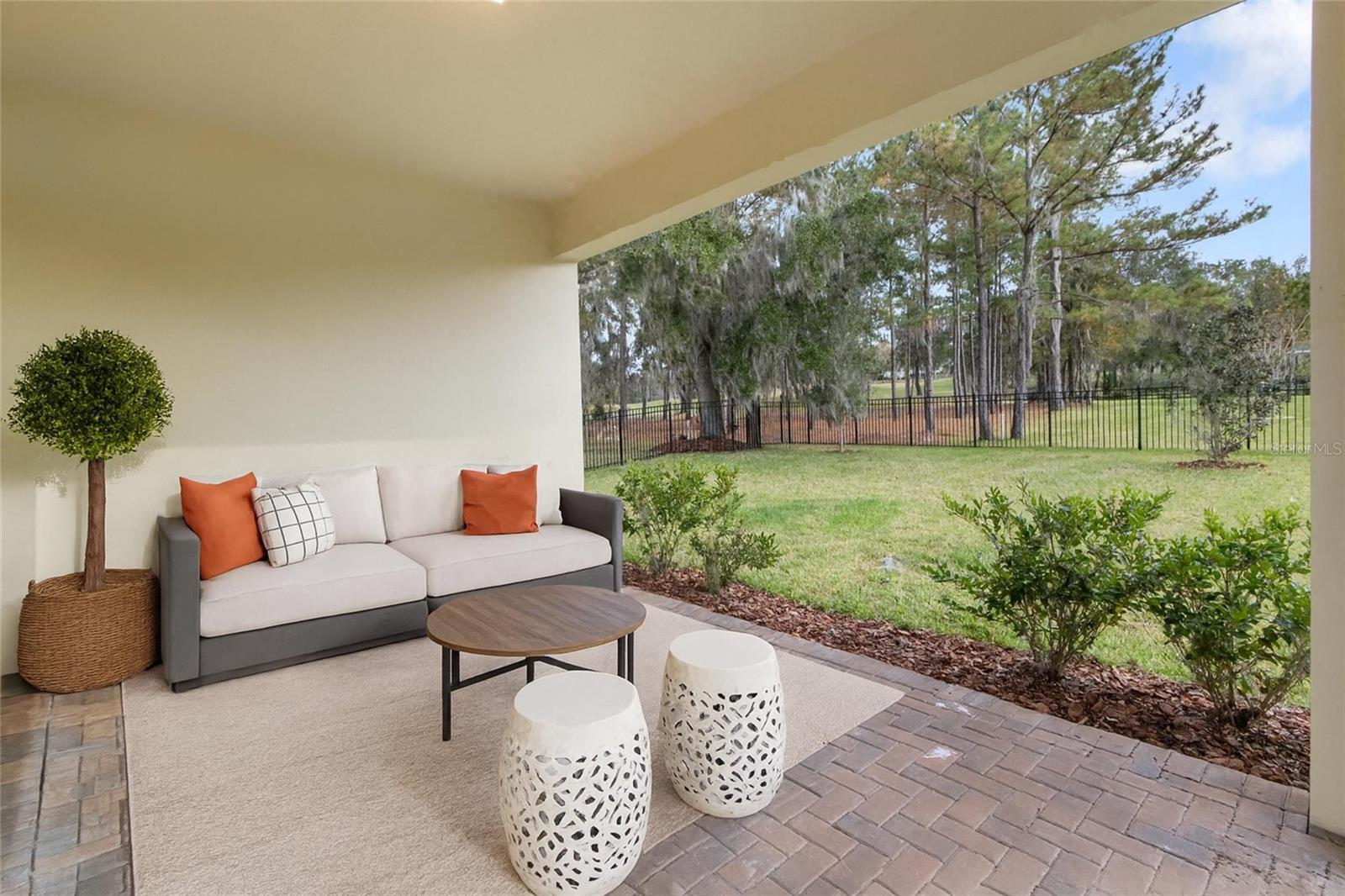 Image 36 of 54 For 19432 Forest Garden Court