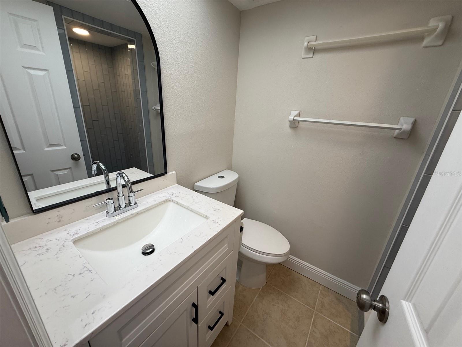 Image 13 of 21 For 4754 Marine Parkway 102-i