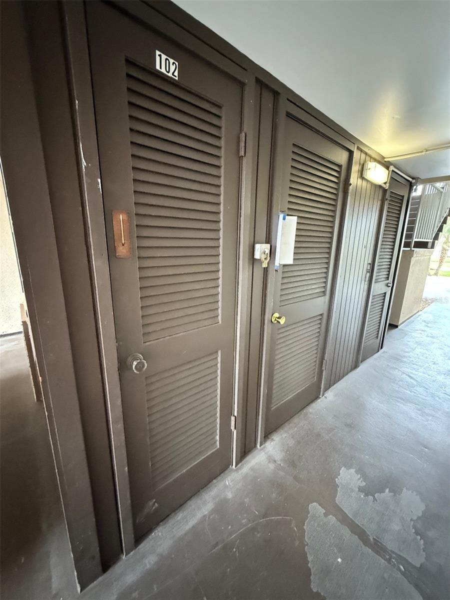 Image 20 of 21 For 4754 Marine Parkway 102-i