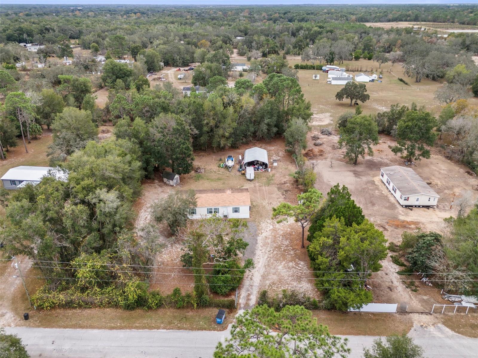 Image 25 of 34 For 17736 Medley Avenue