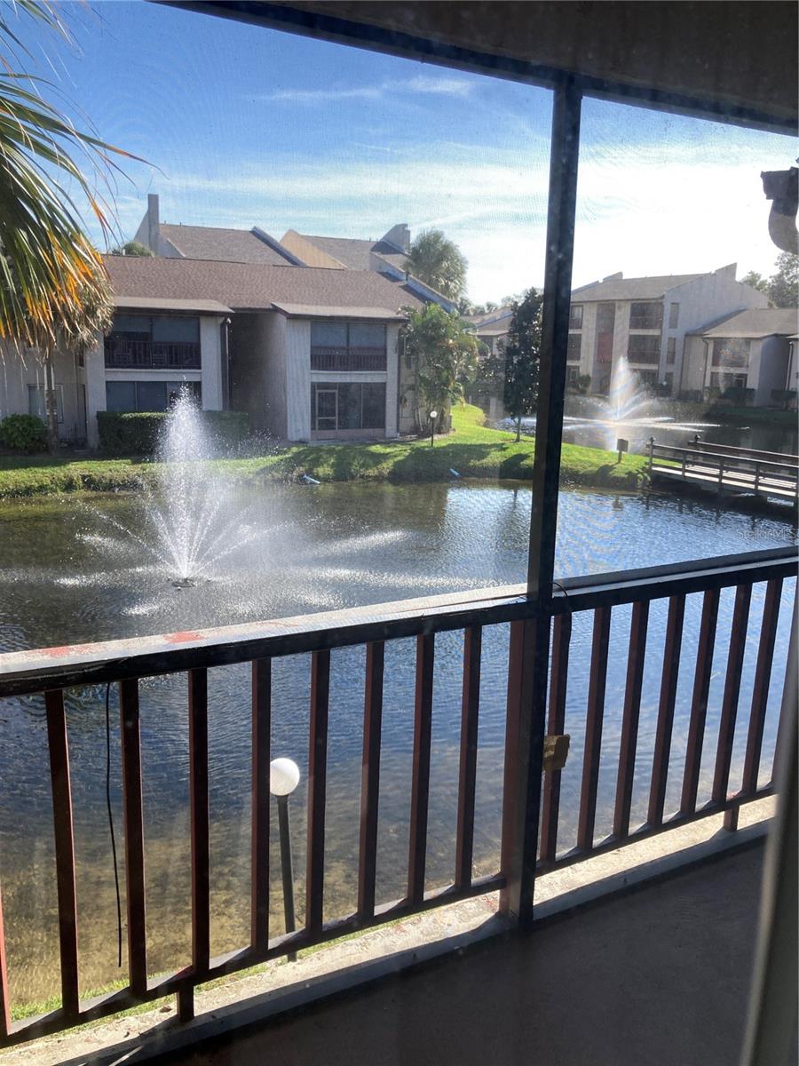 Image 4 of 23 For 3840 Lake Drive 126