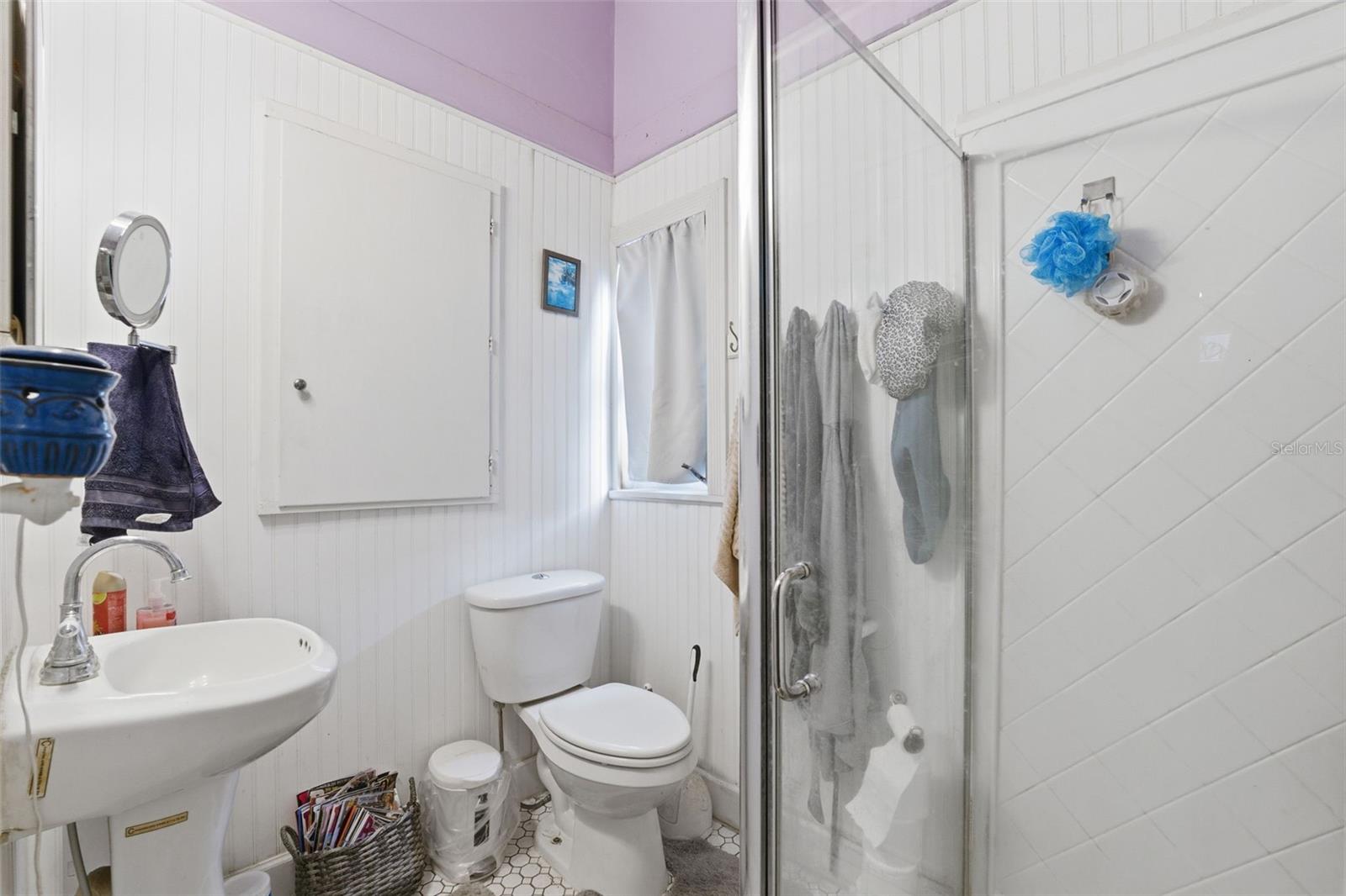 Image 15 of 71 For 117 Brooksville Avenue