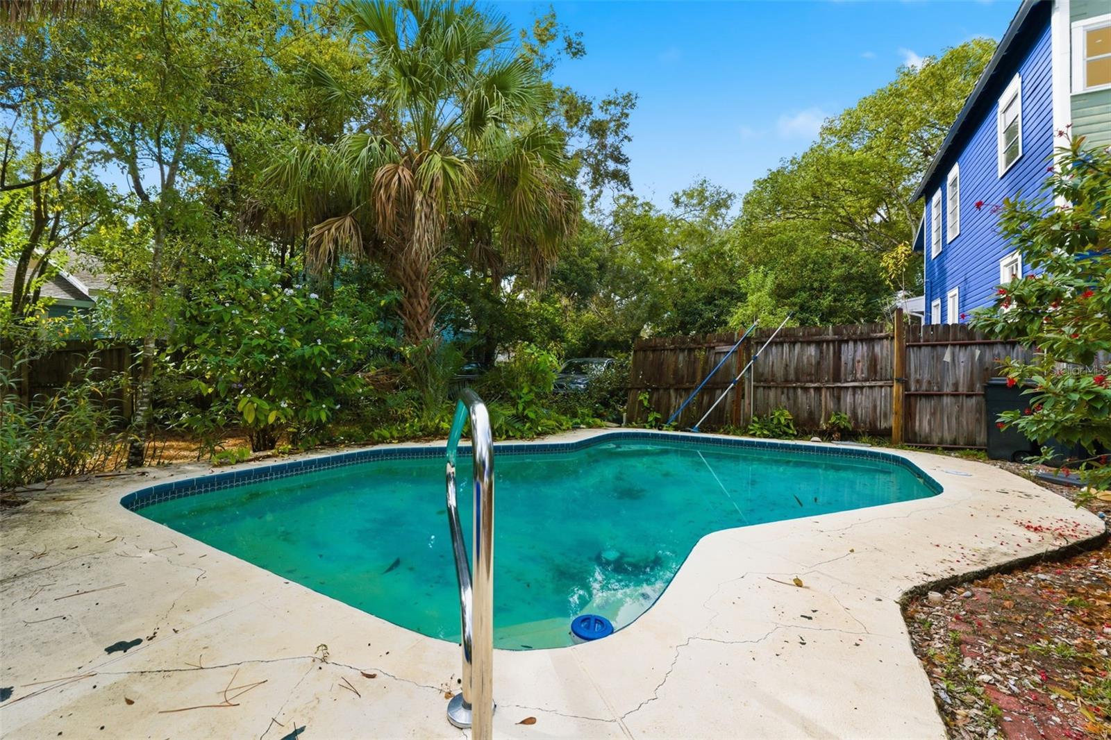 Image 27 of 71 For 117 Brooksville Avenue