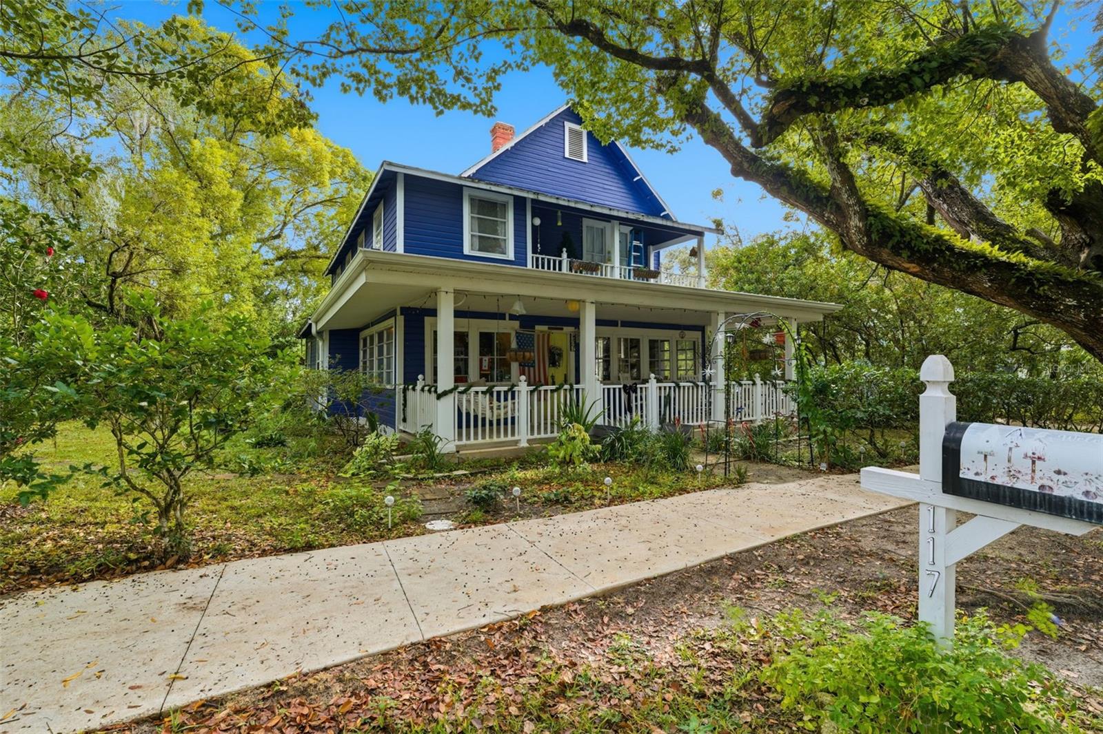 Image 49 of 71 For 117 Brooksville Avenue