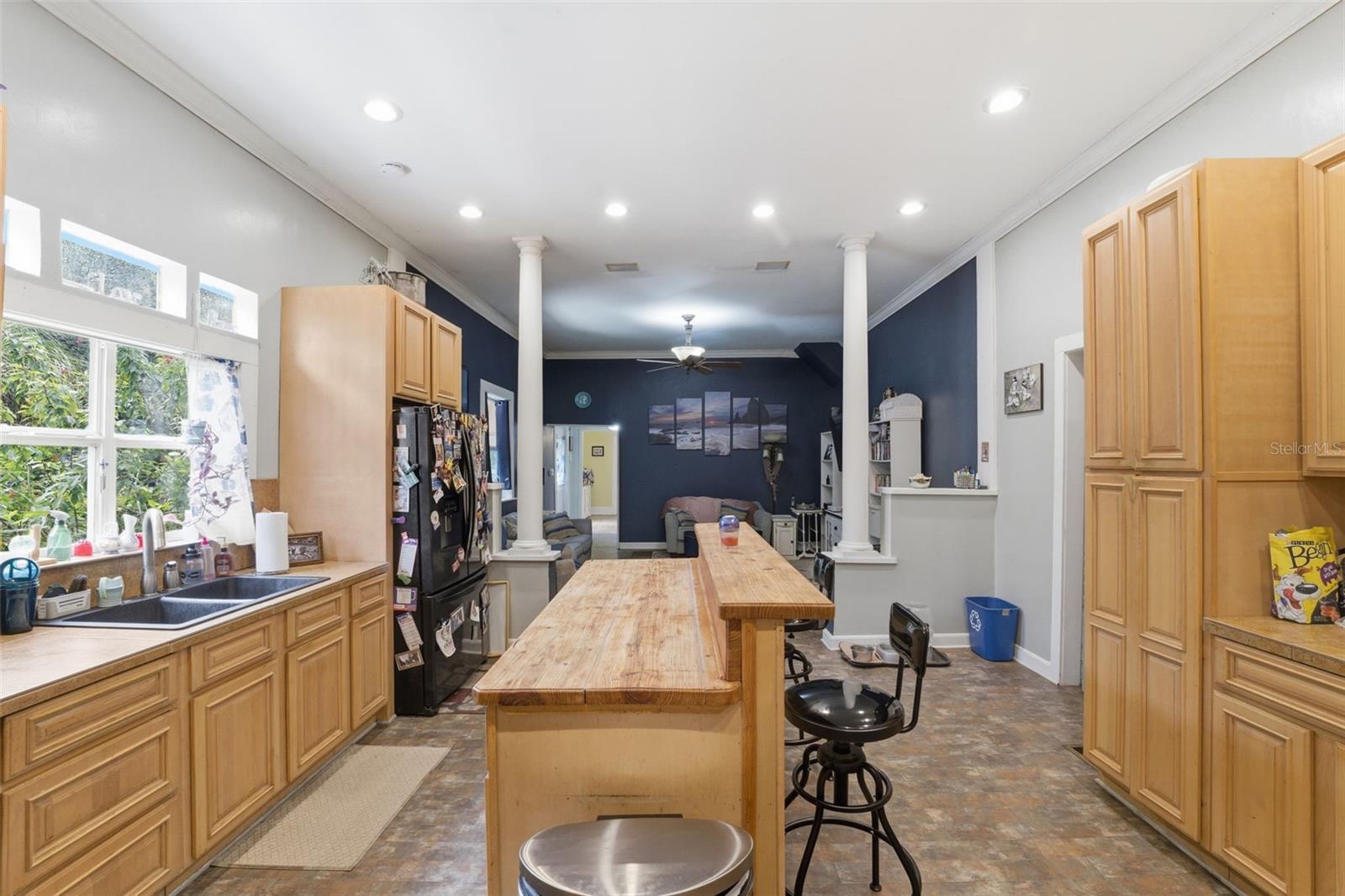 Image 63 of 71 For 117 Brooksville Avenue