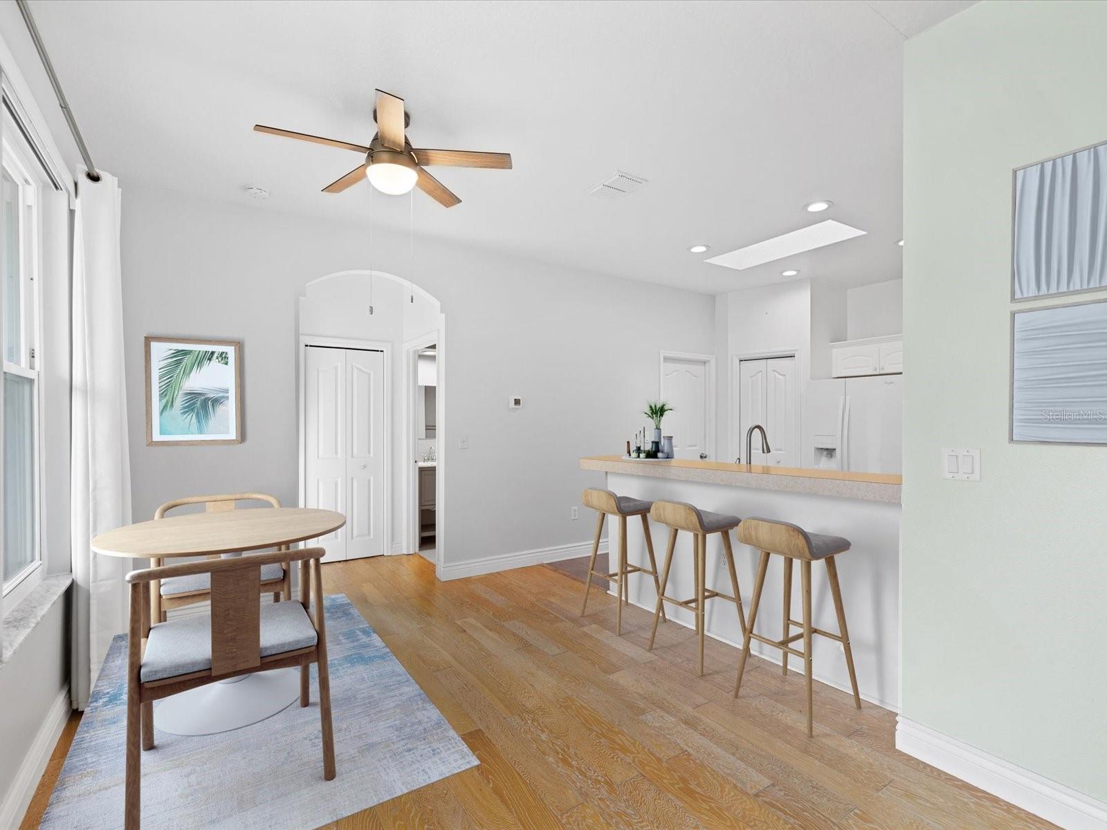 Image 4 of 64 For 11723 Foxworth Lane